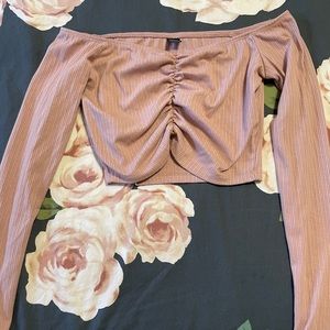 Pink long sleeve crop top